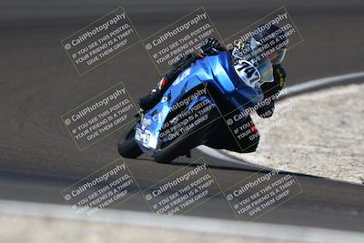 media/Oct-12-2025-CRA (Sun) [[e621380112]]/Races/Race 5/